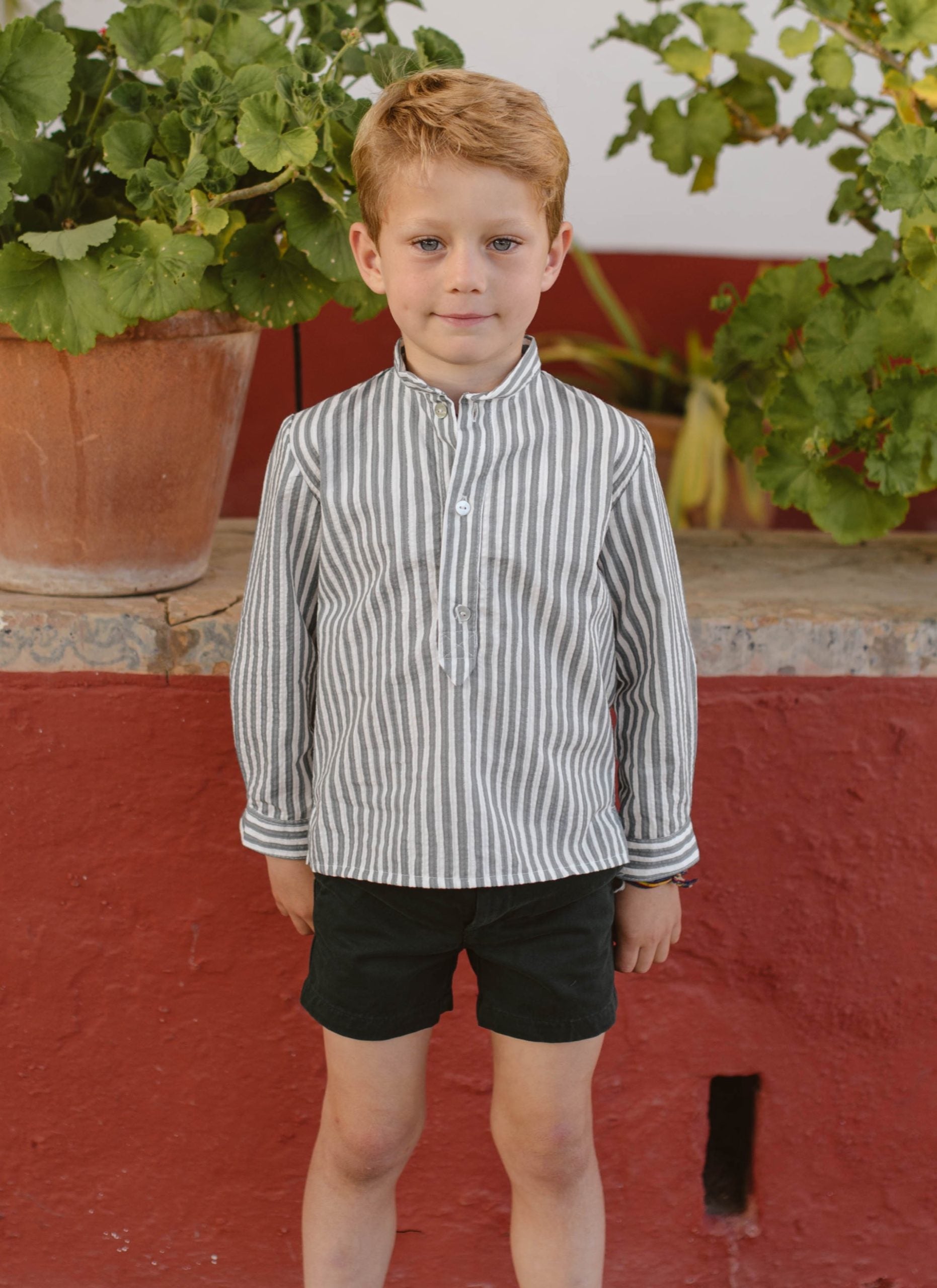 Pantaloncillo verde para niños