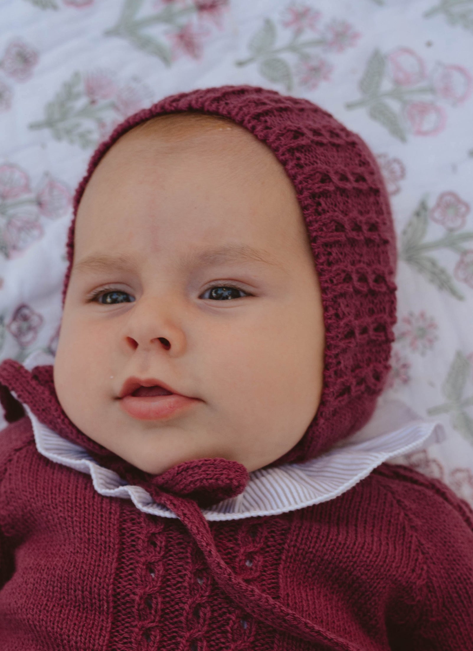GORRO ROTA MAGENTA