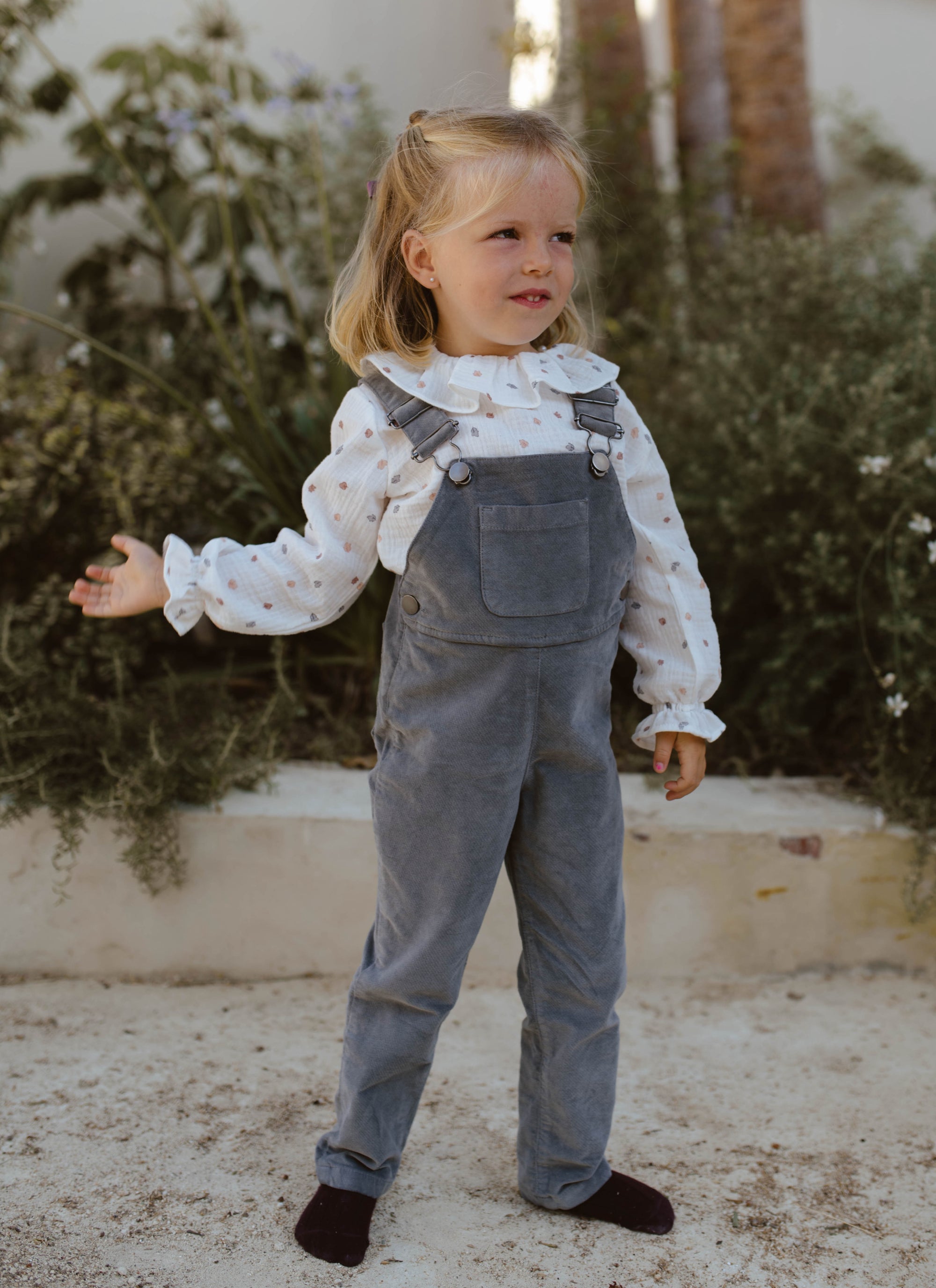 PETO PANTALÓN TERCIOPELO GRIS LOBO