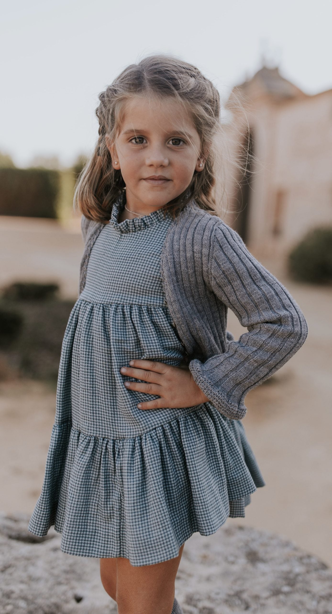 vestido de niña con volantes