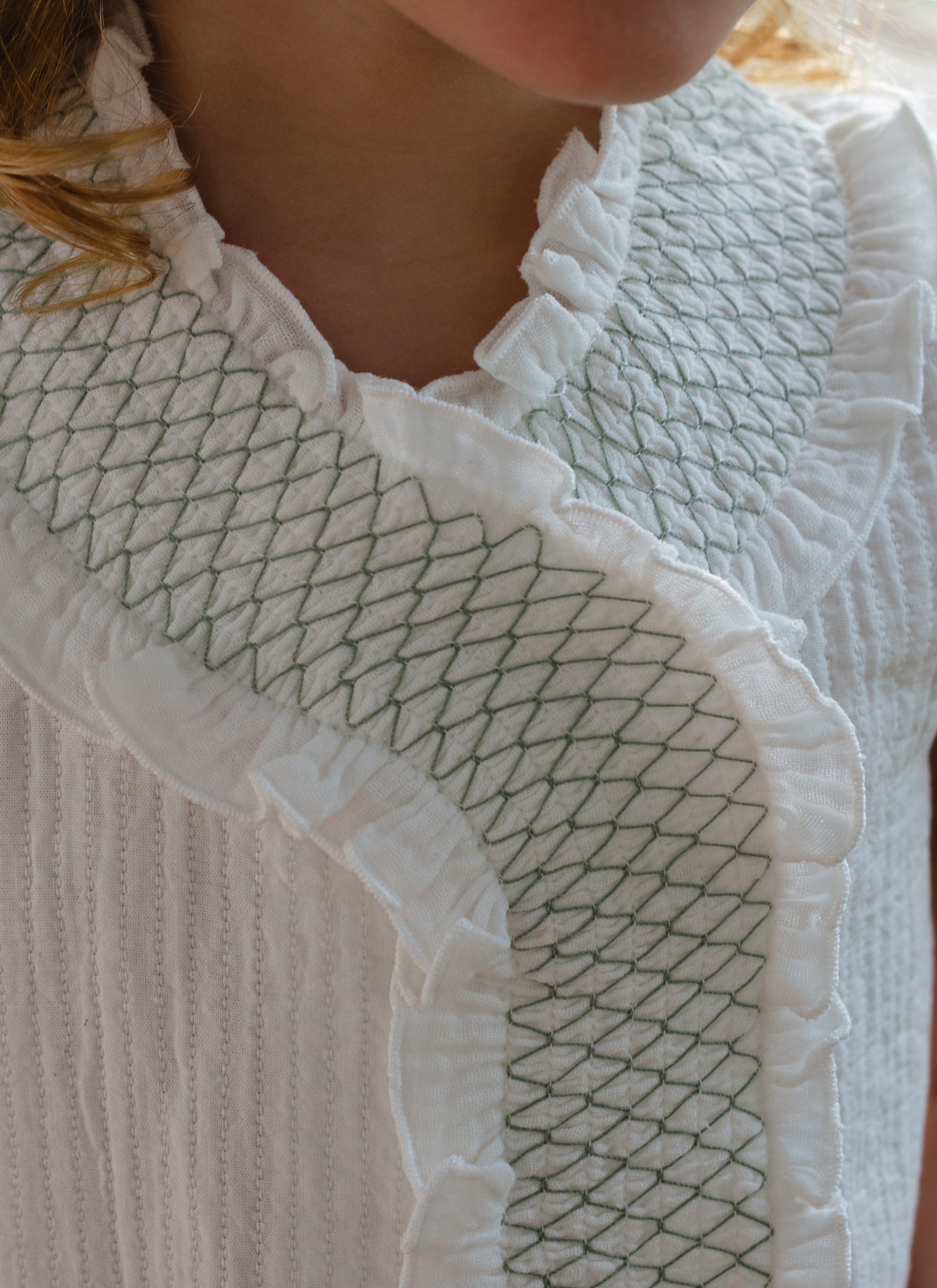 VESTIDO PUNTO INGLÉS VERDE 26V/026